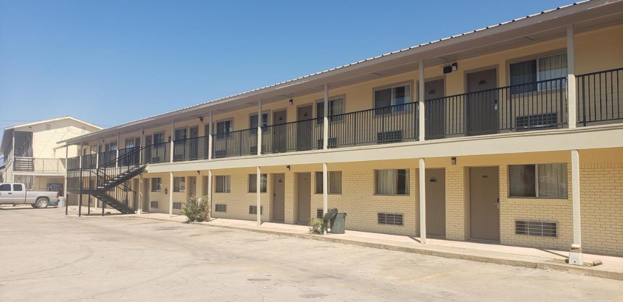 Gold Key Inn Brady Εξωτερικό φωτογραφία