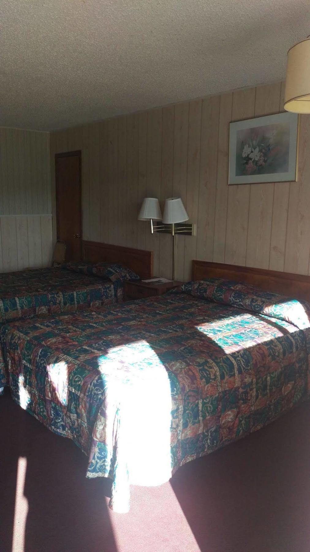 Gold Key Inn Brady Εξωτερικό φωτογραφία